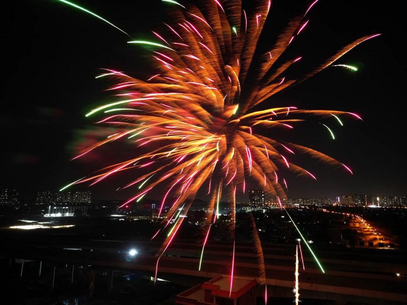 姜堰烟花爆竹市场：传统韵味与现代魅力的交融